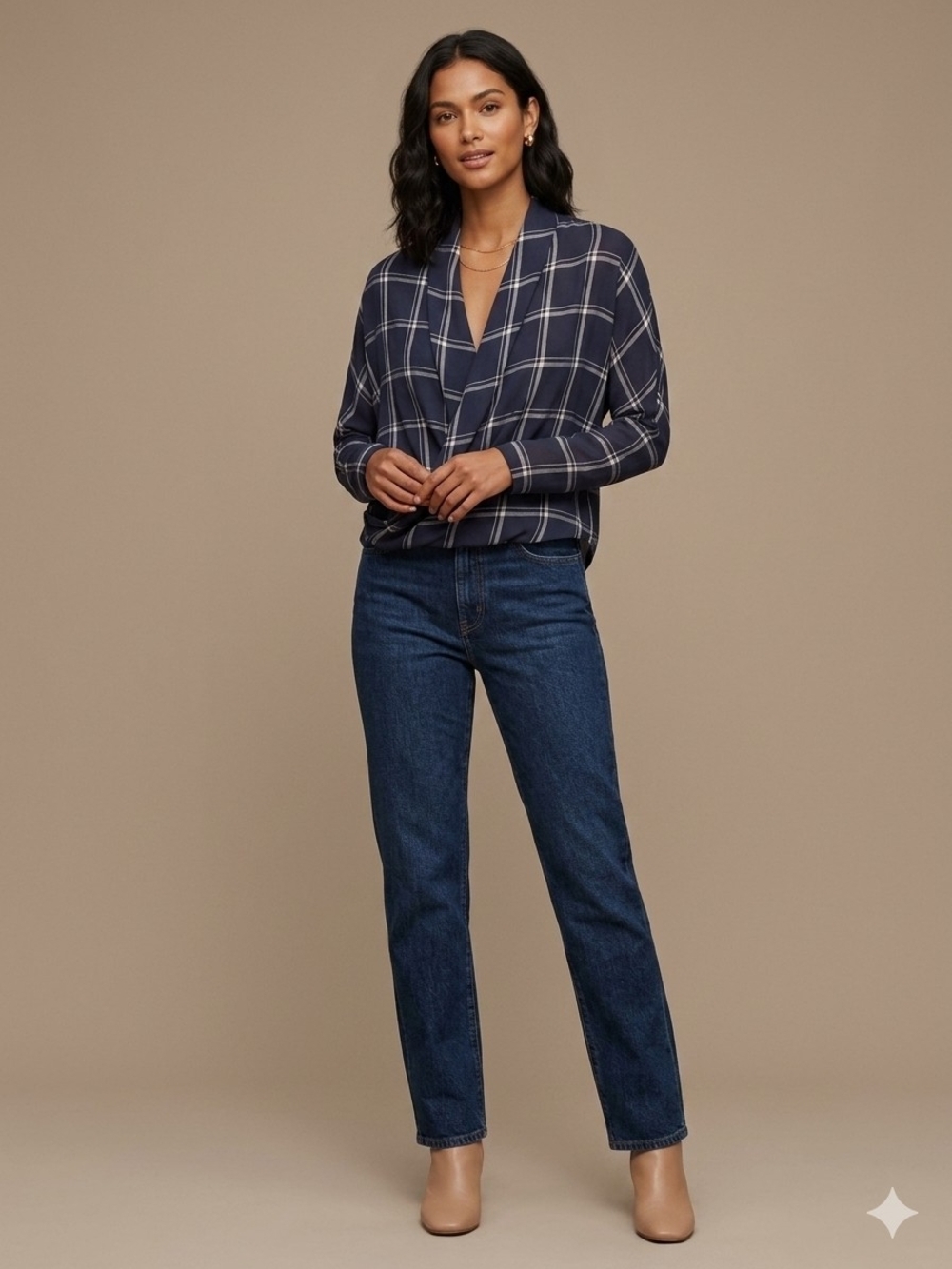 Aritzia Babaton Jakob 100% Silk Navy White Blouse